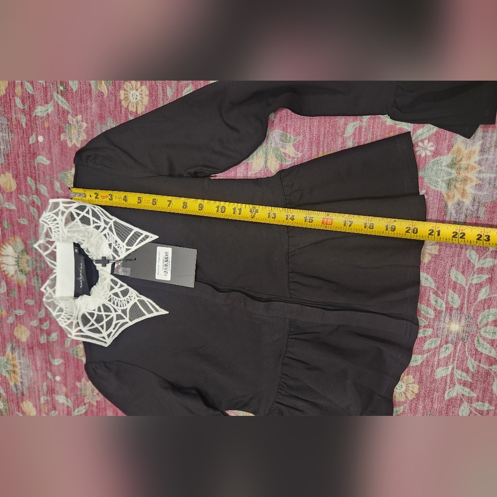 Killstar black button-down shirt with bell sleeves - Picture 5 of 11